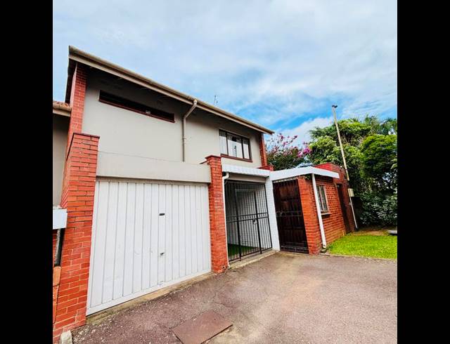 3 BEDROOM APARTMENT FOR SALE IN NEW GERMANY